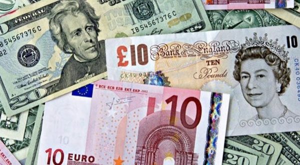 أسعار صرف العملات في سوريا بالسوق السوداء عند إغلاق يوم الثلاثاء 7 أيلول 2021